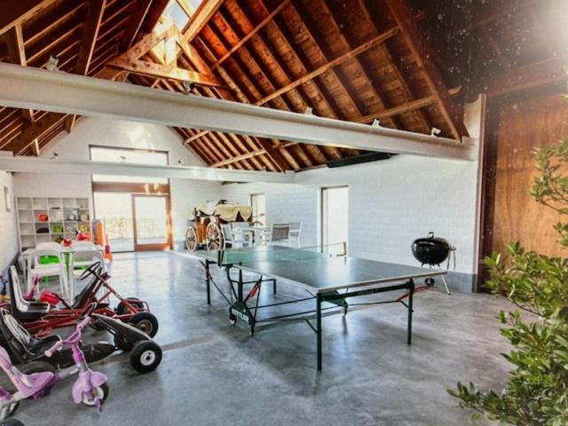 Schravenhoek Met Indoorzwembad En Sauna Veurne Exterior foto